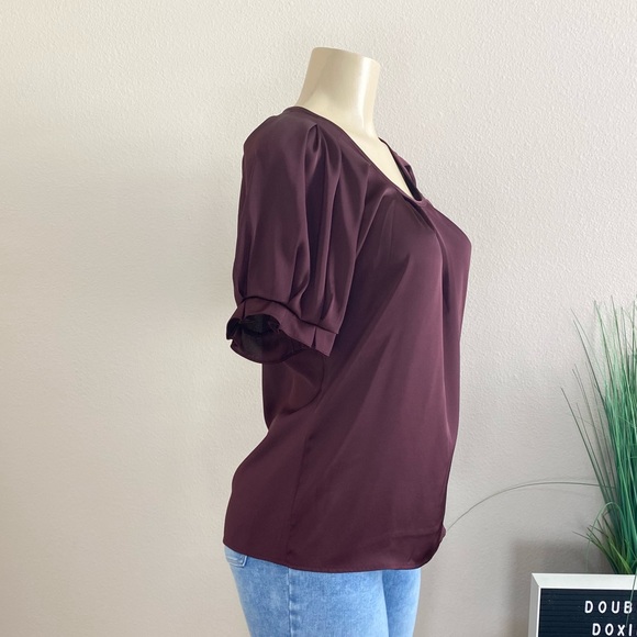 EXPRESS | Burgundy Satin Pleated Sleeve Blouse Sz S - Picture 7 of 12